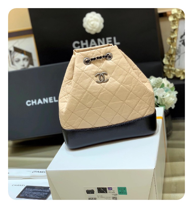 샤넬 가브리엘 카프스킨 스몰 베이지 빈티지 실버