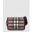 버버리 체크 메신저백 80697921