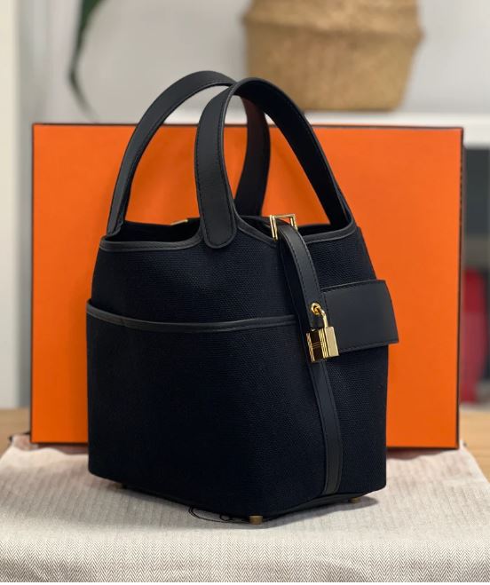 에르메스 피코탄 카고