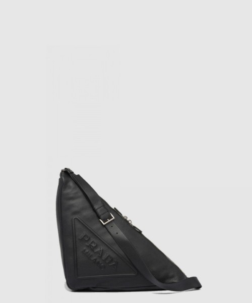 프라다 트라이앵글 숄더백 2VY007