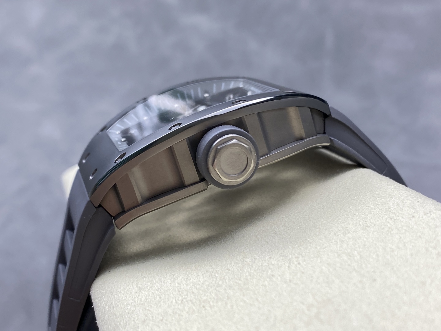 리차드밀 커스텀 메이드 리차드밀 RM055 부바 왓슨 그레이 티타늄 케이스