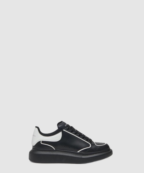 알렉산더맥퀸 스니커즈 777300