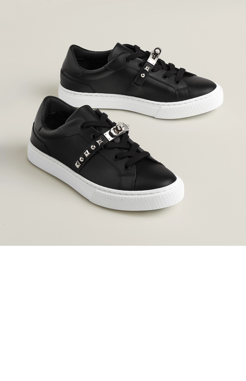 에르메스 데이 스니커즈