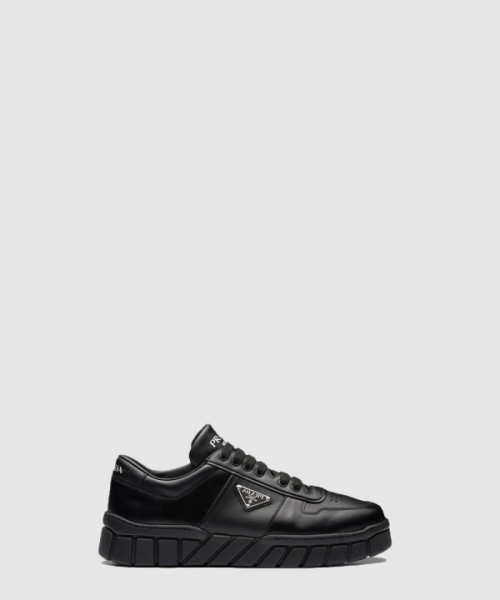 프라다 스니커즈 2EE378