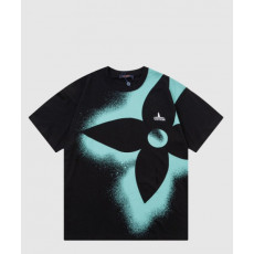 루이비통 로고 프린트 반팔