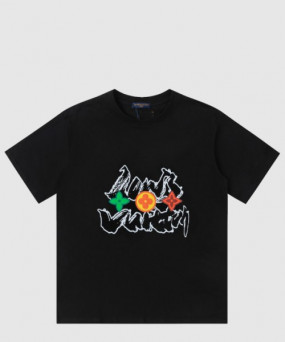 루이비통 로고 프린트 반팔