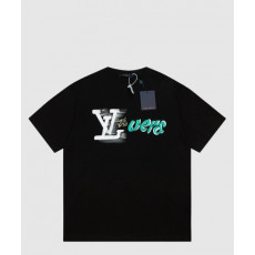 루이비통 로고 프린트 반팔