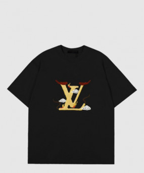 루이비통 로고 프린트 반팔