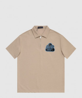 루이비통 로고 프린트 반팔