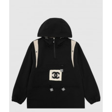 샤넬 로고 프린트 재킷