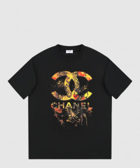샤넬 로고 프린트 반팔