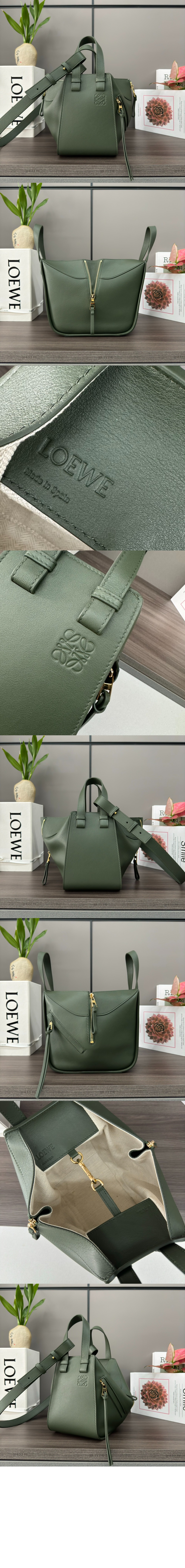 로에베 클래식 카프스킨 소재의 해먹 컴팩트 백