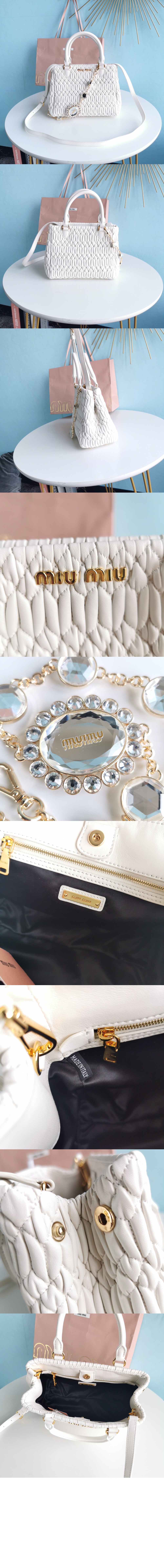 미우미우 크리스탈 클로케 토트백 5BA067