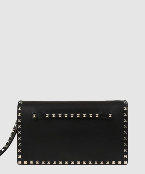 발렌티노 가라바니 락스터드 플랩 스트랩 클러치