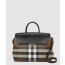 버버리 토트백 체크 미디엄 캐서린 80618001