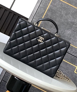 샤넬 램스킨 박스 백