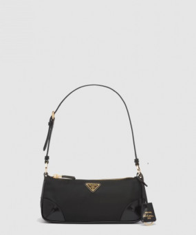프라다 리에디션 2002 리나일론 및 브러쉬드 가죽 숄더백 1BC201