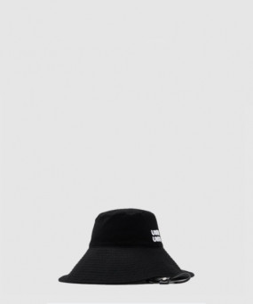 미우미우 드릴 캡 5HC220