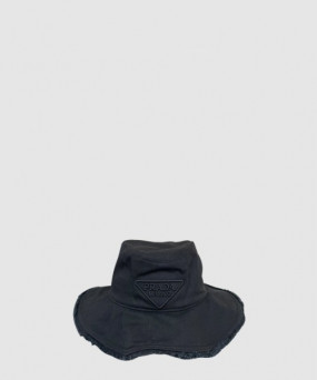 프라다 왕 챙 자수 선캡 UBD435