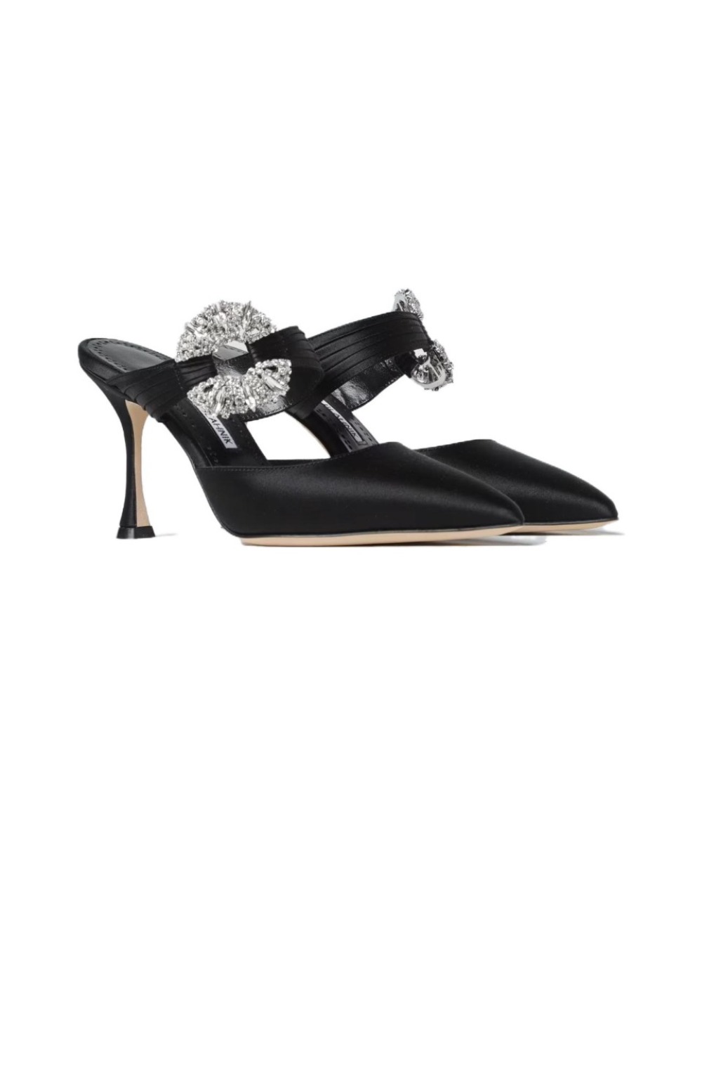 마놀로블라닉 크리스털 버클 뮬