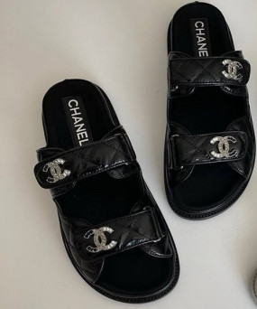 샤넬 샌들 2025 신상