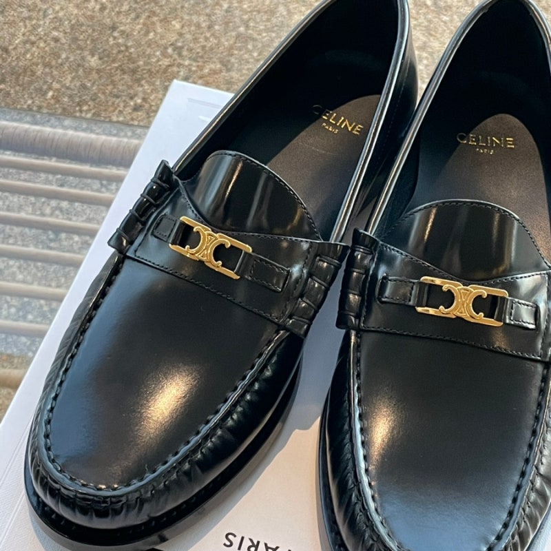 셀린느 루코 트리오페 로퍼