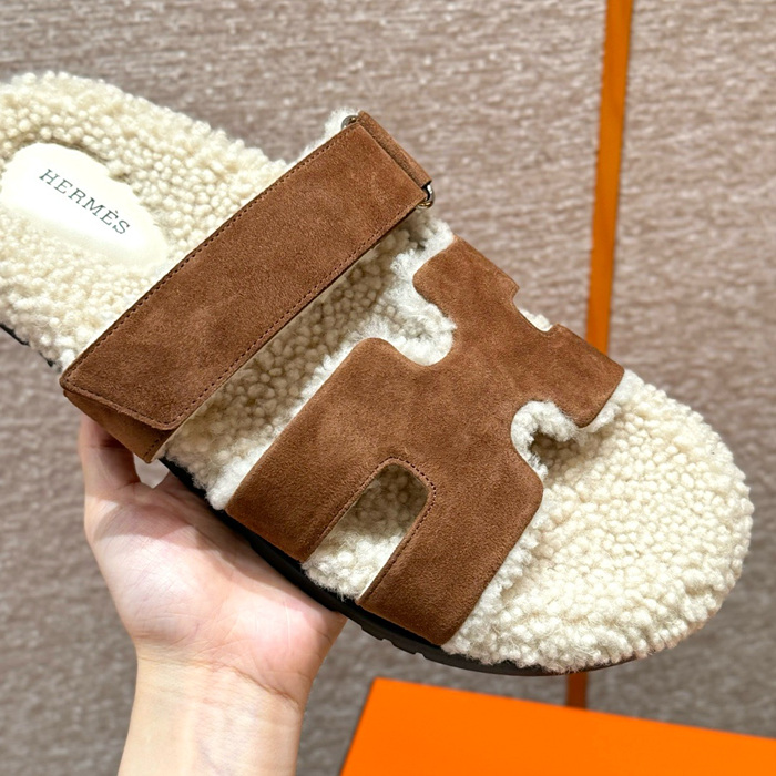 에르메스 시어링 시프레 샌들