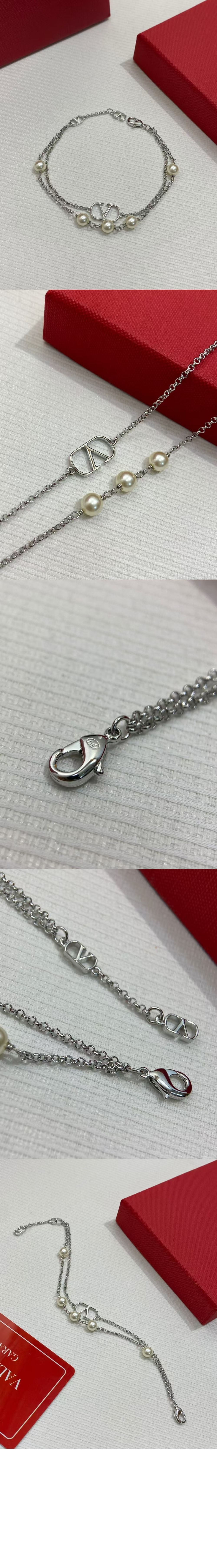 발렌티노 펄 장식 브이로고 시그니처 메탈 브레이슬릿