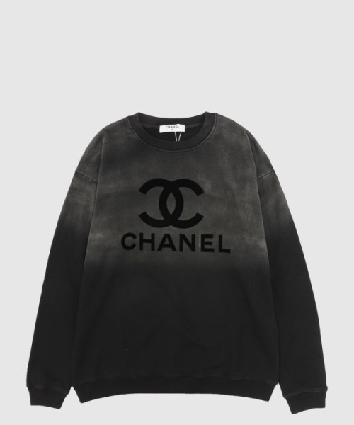 샤넬 로고 프린트 긴팔