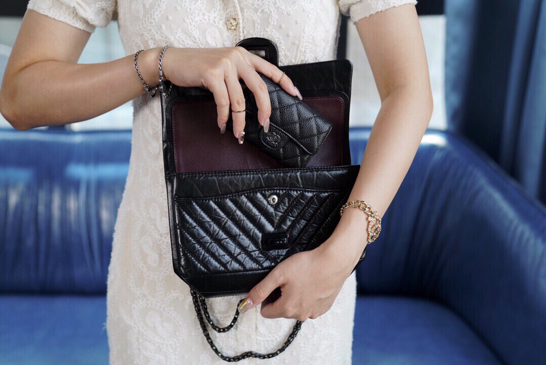 샤넬 클래식 똑딱이 카드지갑 캐비어 은장 02 AP0214