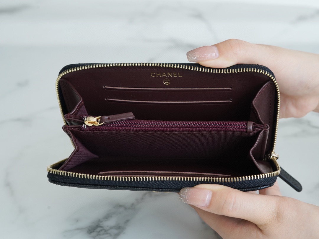 샤넬 클래식 롱 플랩 지갑 캐비어 금장 A31509