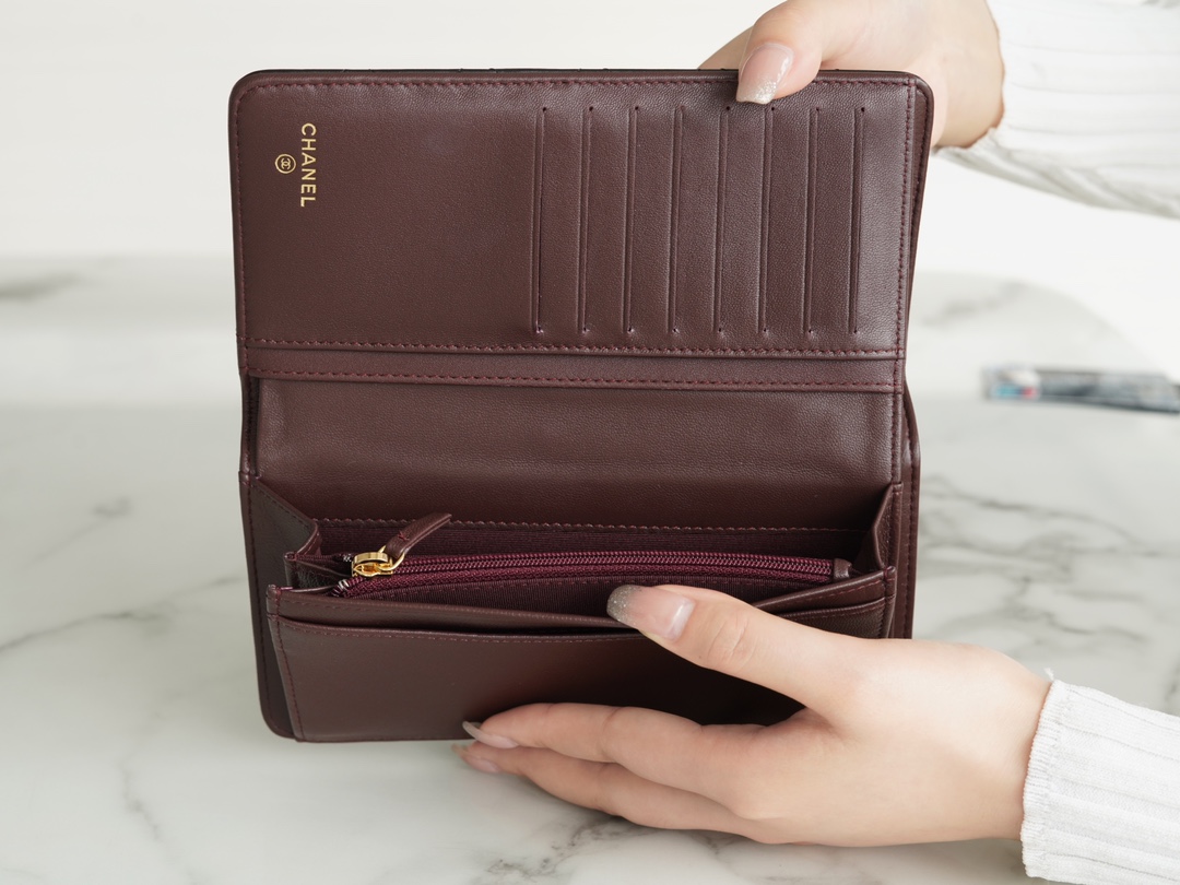 샤넬 플랩 장지갑 램스킨 금장 A31509