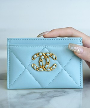 샤넬 카드 지갑 램스킨 금장 스카이 AP1167